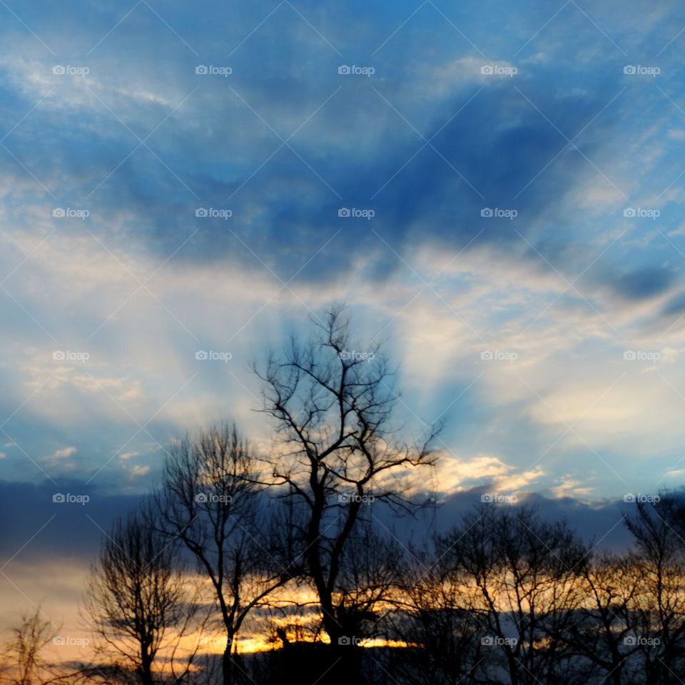 West Virginia Sunrise. Shining rays soar into the heavens