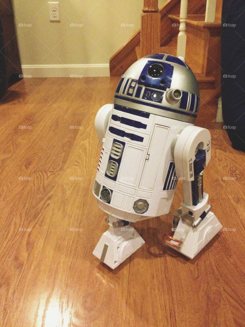 R2 😍