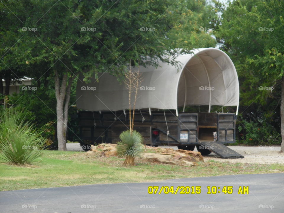 tour wagon. This is a picture of a old west wagon pulled by a tractor 🚜 at the wildcatter ranch. 👣 🚶 🏃 🔥 💨 location Graham Tex