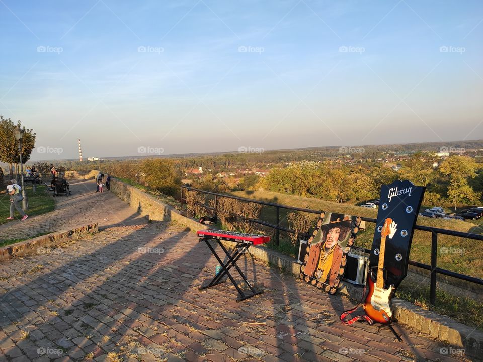 Gibson, Hendrix and us