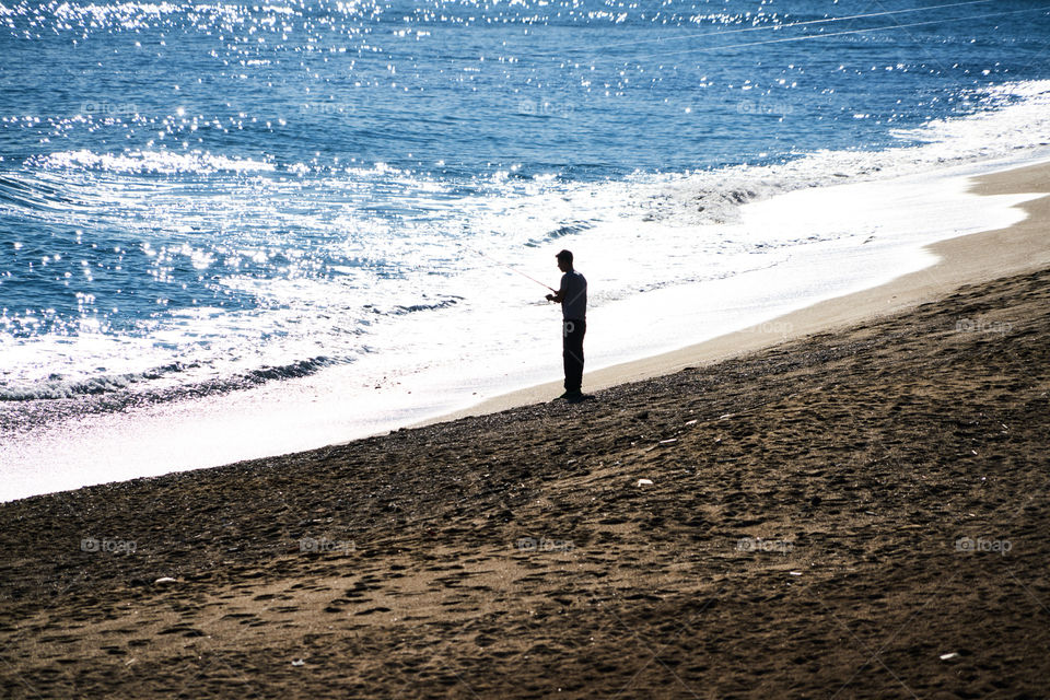 Backlight at the seaside in winter