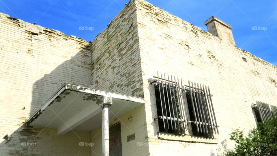 Old building waiting it's turn