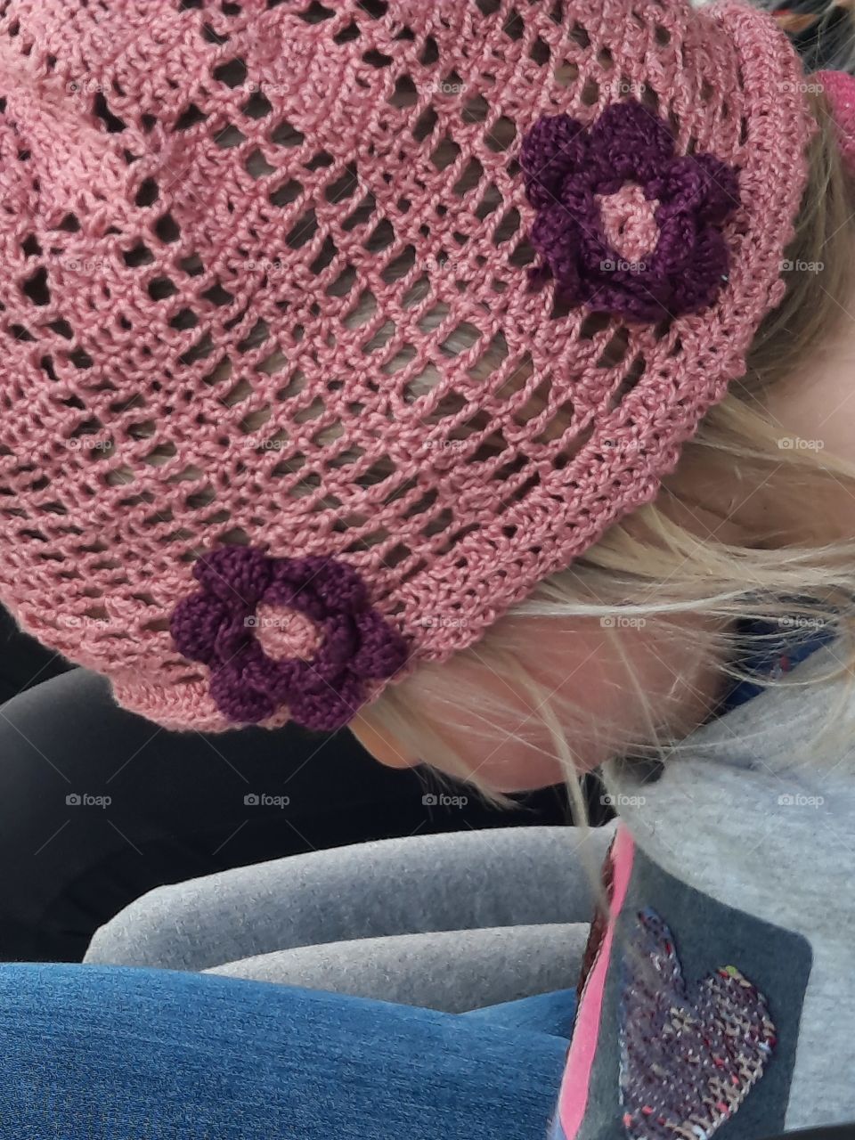 little girl with pink hat