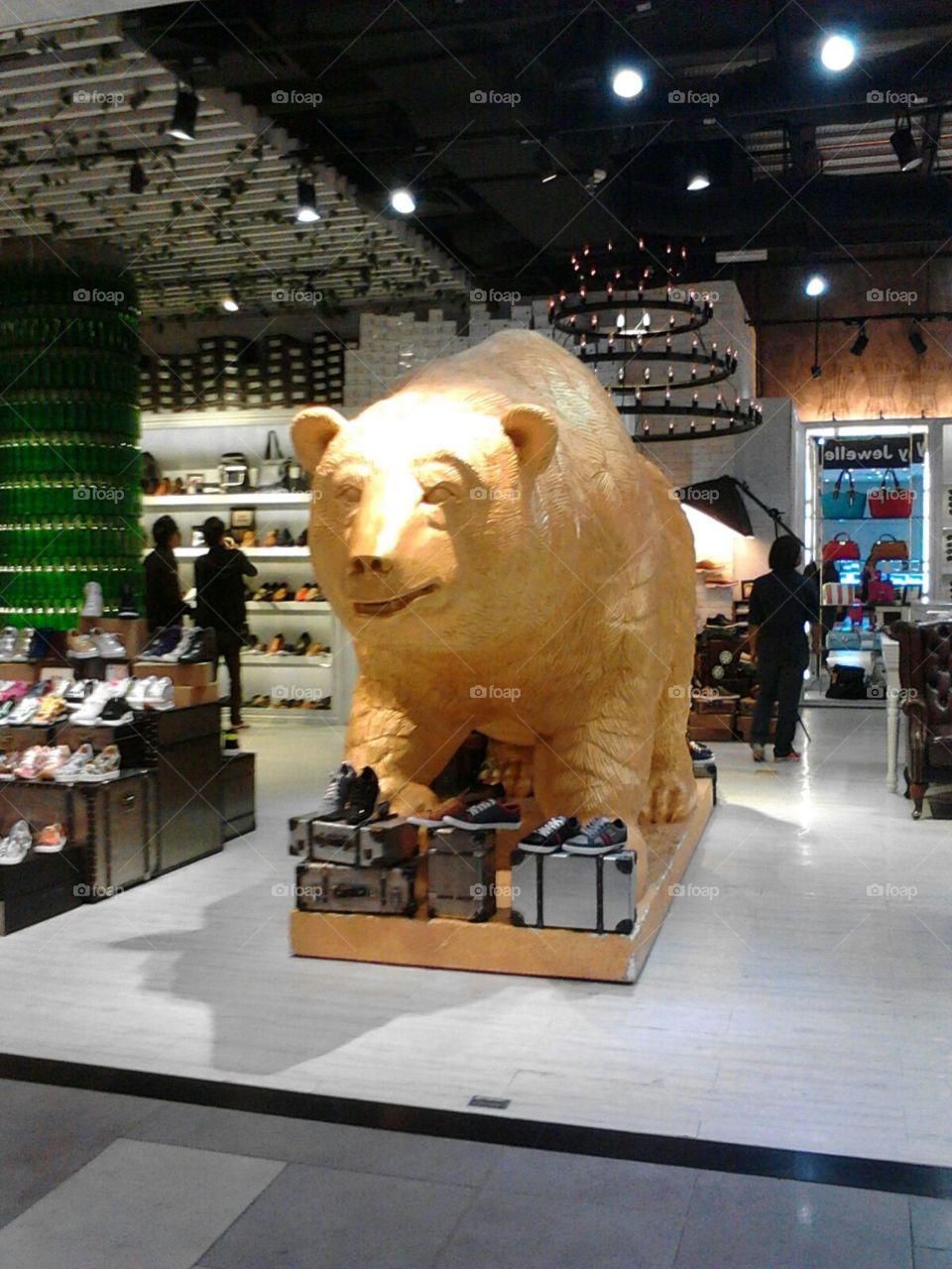 big bear statue in mall