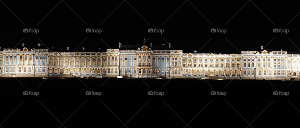 Architecture ✨🏛️ The palace ✨ 🏛️ Night time ✨🏛️