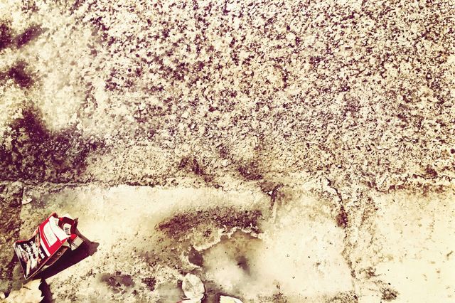 Matter, does it matter?. An adjusted abstract caption.
