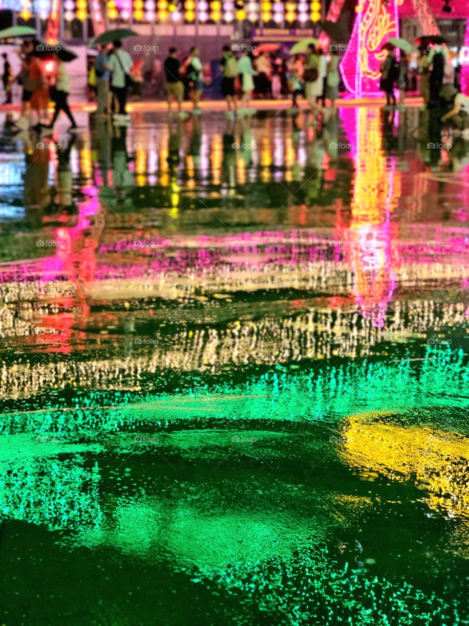 Rainy night at lights festival