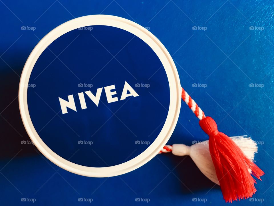 Nivea and spring decorations