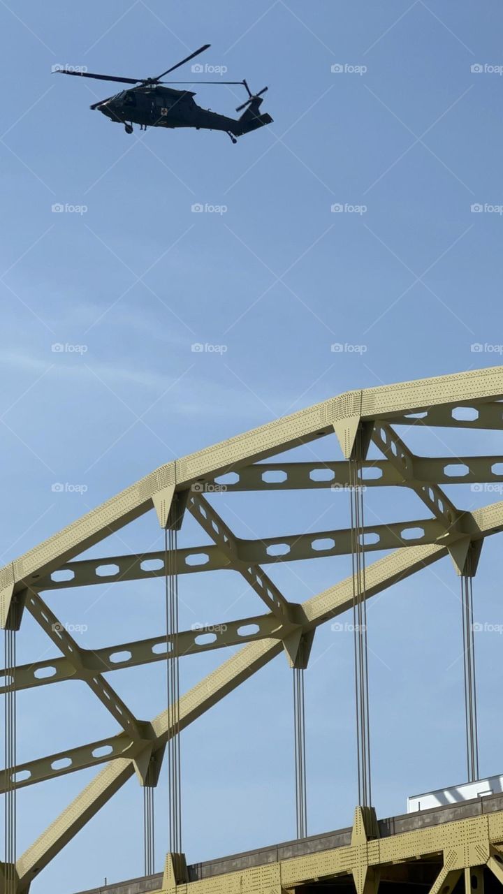 black hawk helicopter 