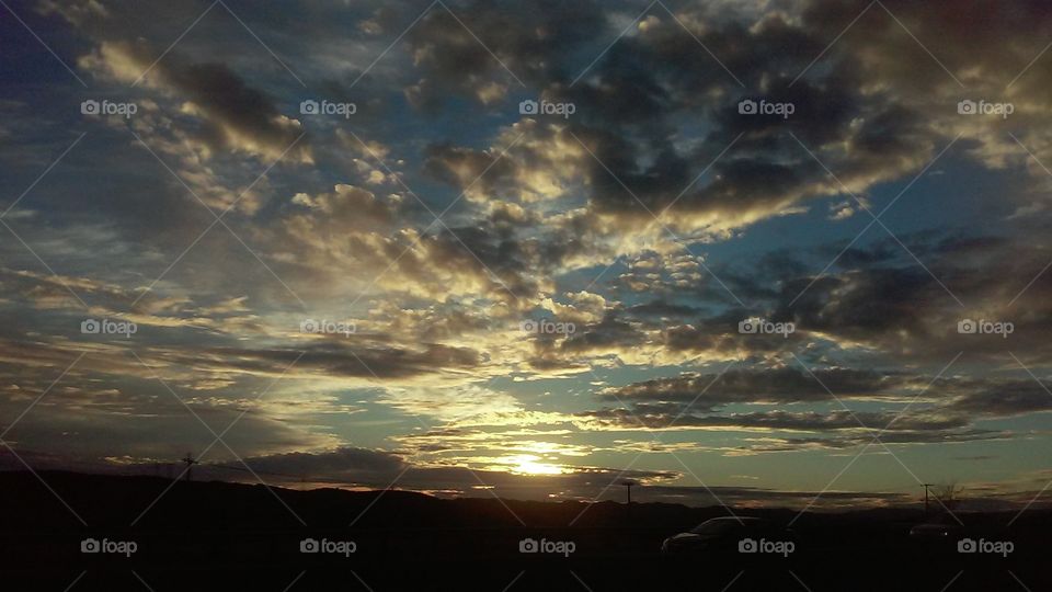 Sprawling Clouds at Sunset