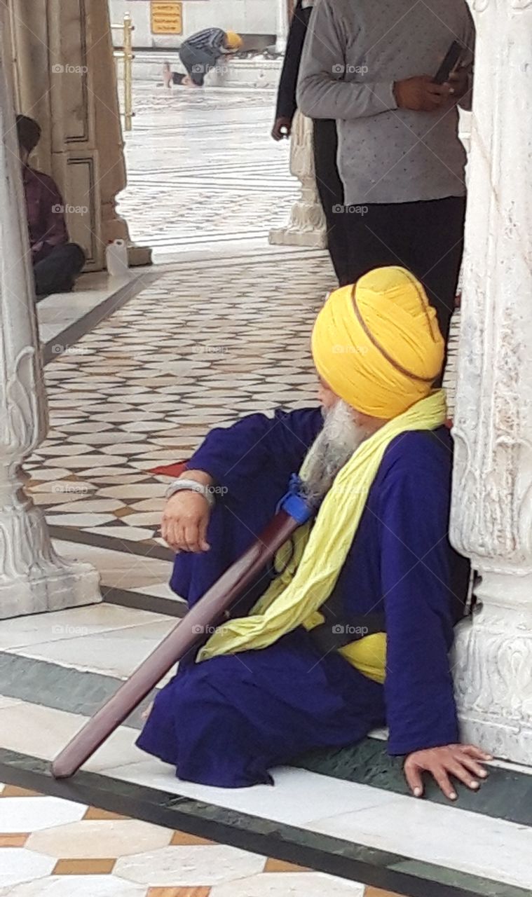 silh in Golden temple