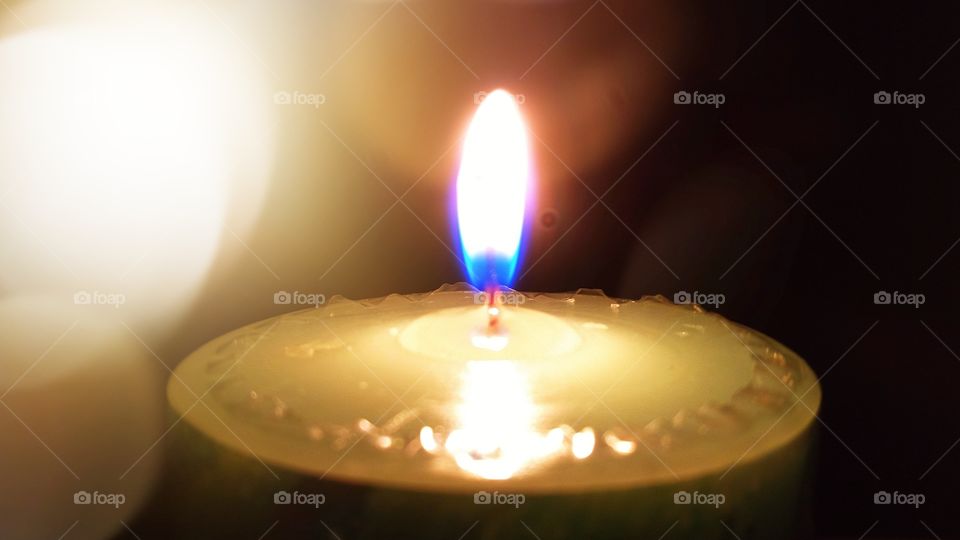 Fogo em vela.