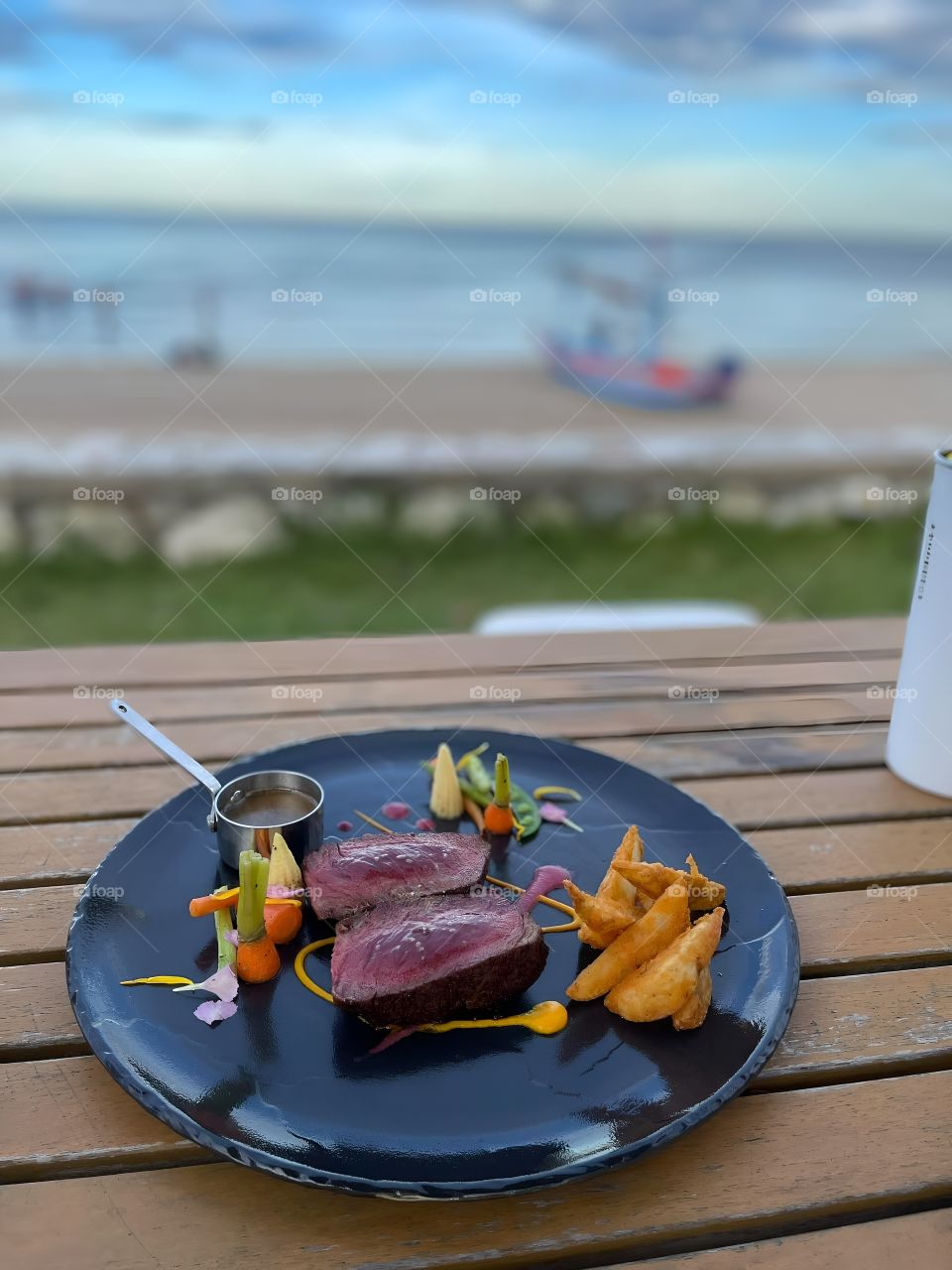 medium rare steck on beach