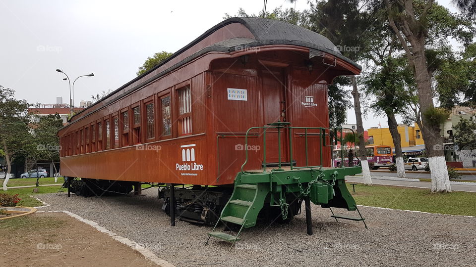 un vagón usado de aula