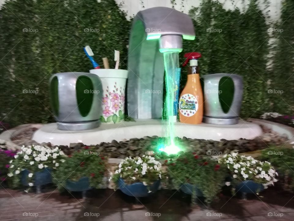 Dubai Miracle Garden light effects
