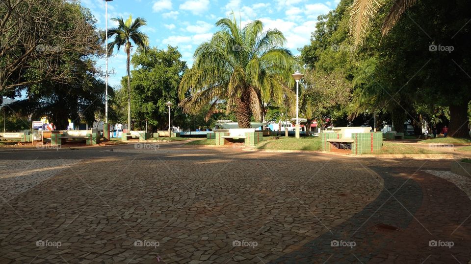 Calçada de pracinha.