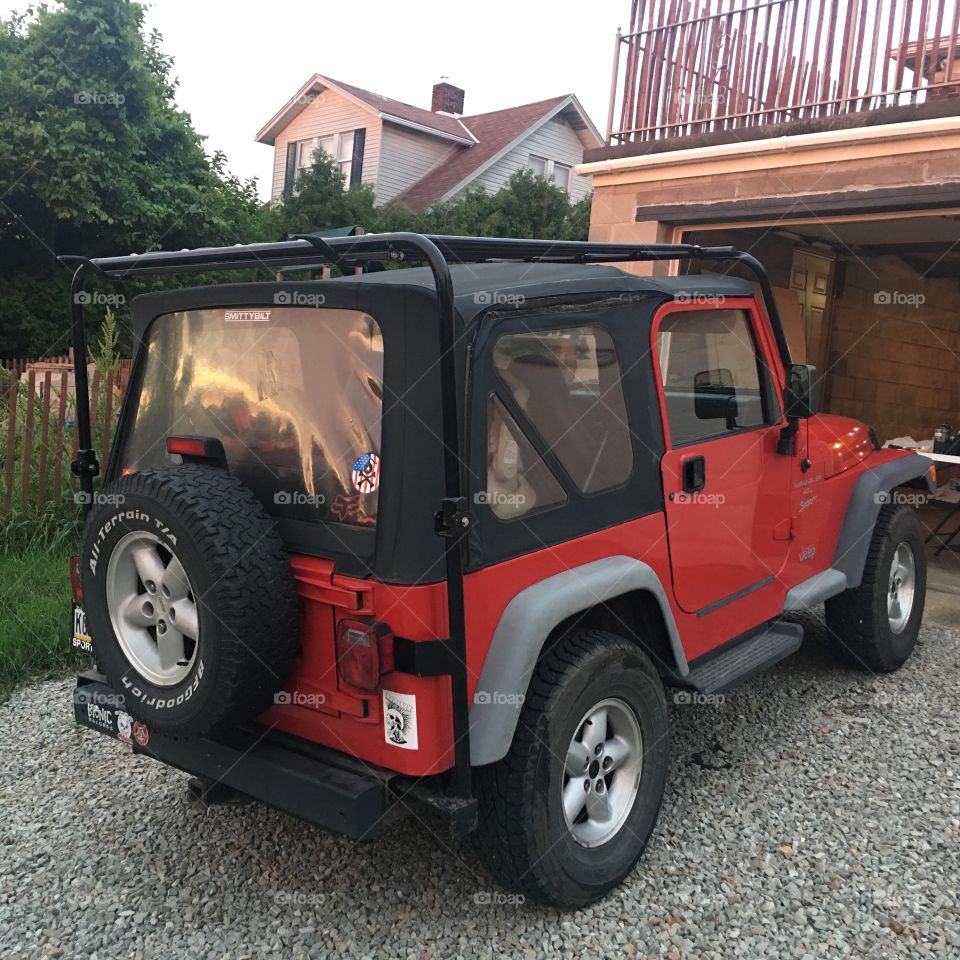 Red Jeep Wrangler 