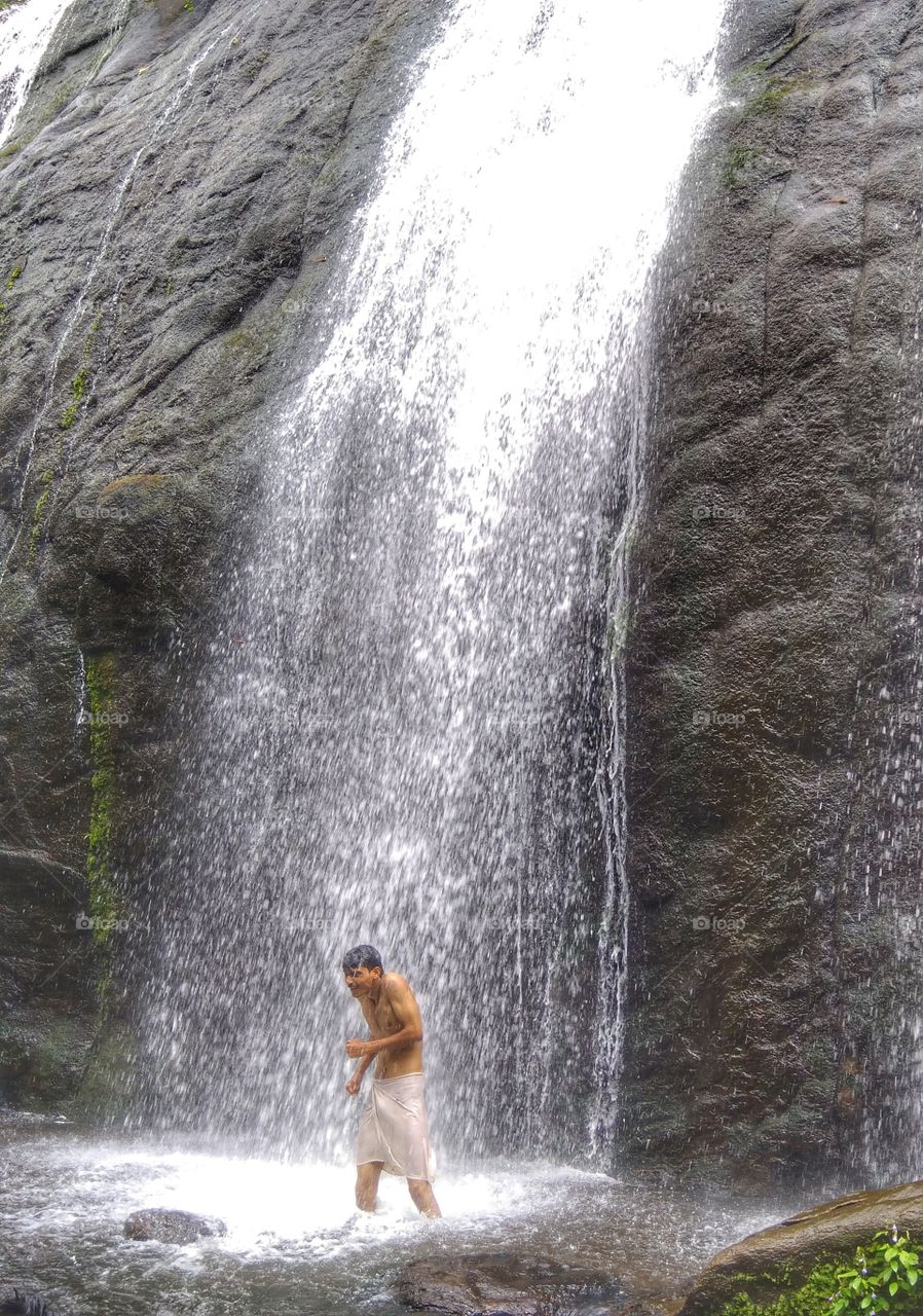 waterfall bath