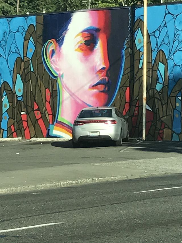 A beautiful painting on a wall in downtown Seattle