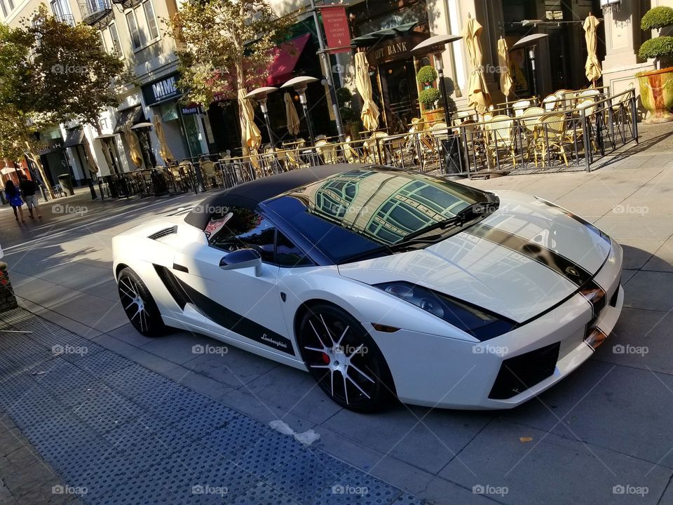 white car supercar