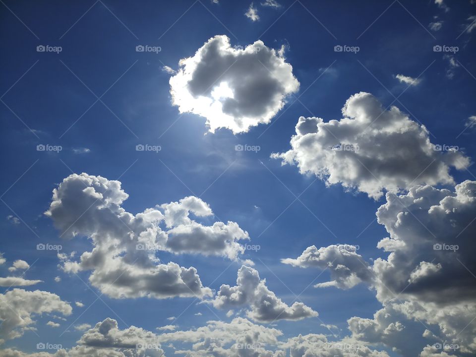 BBB. One fine day~~midday show in the Blue sky nature... hidden sunpower .with cloud's ~.  finally i got a good shot. amazing view.!?***.,