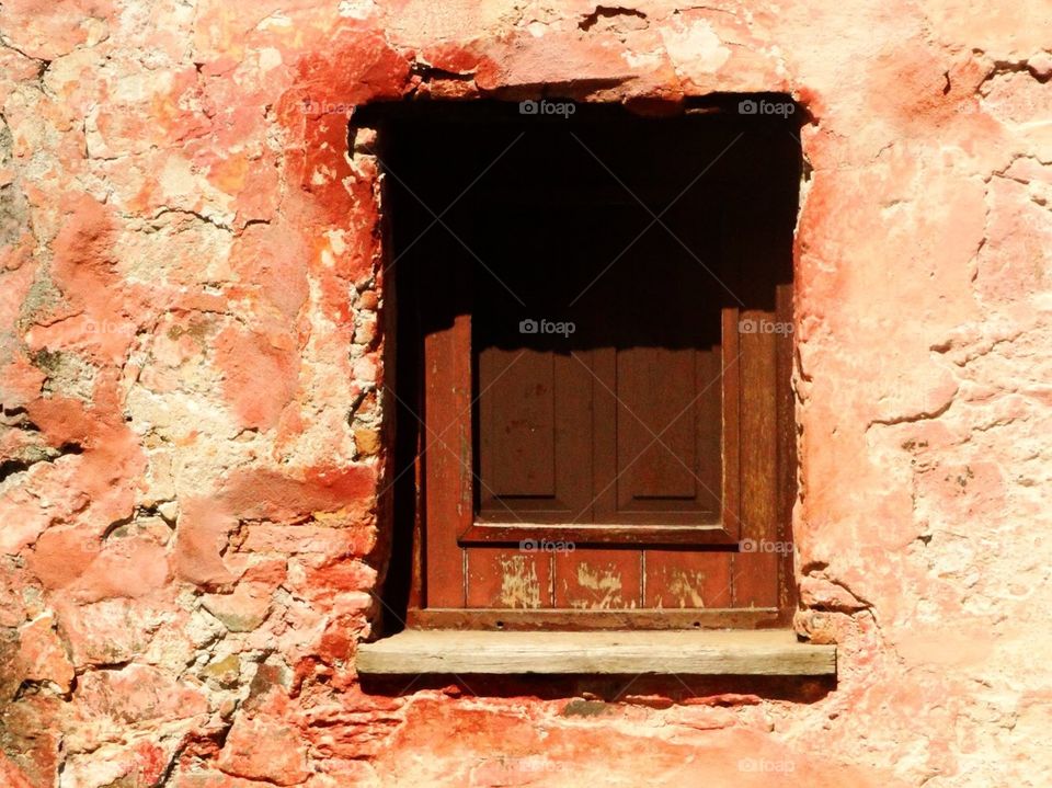 Old window 