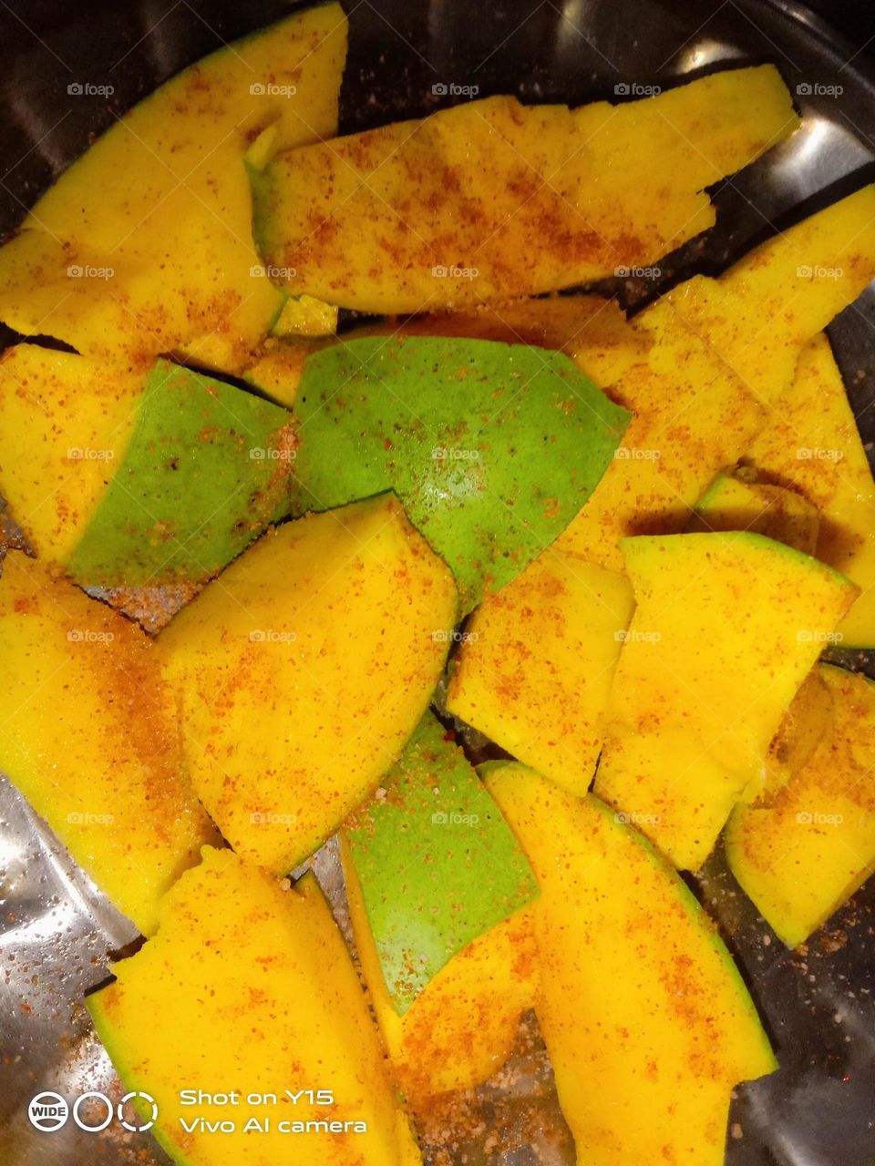 eating food with others is some kind of happiness