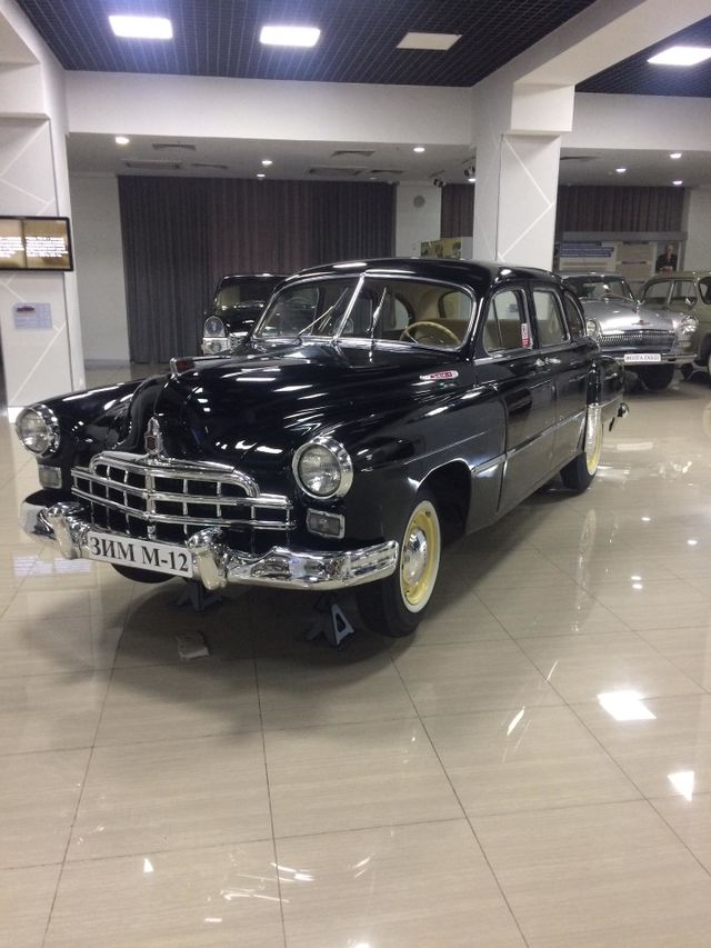 Luxury auto of Soviet Union ZIM