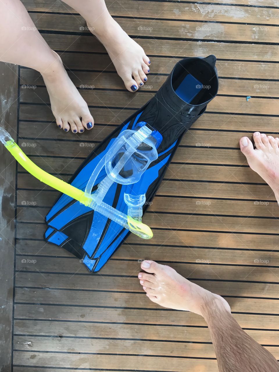 Flippers and mask for swimming-with feet