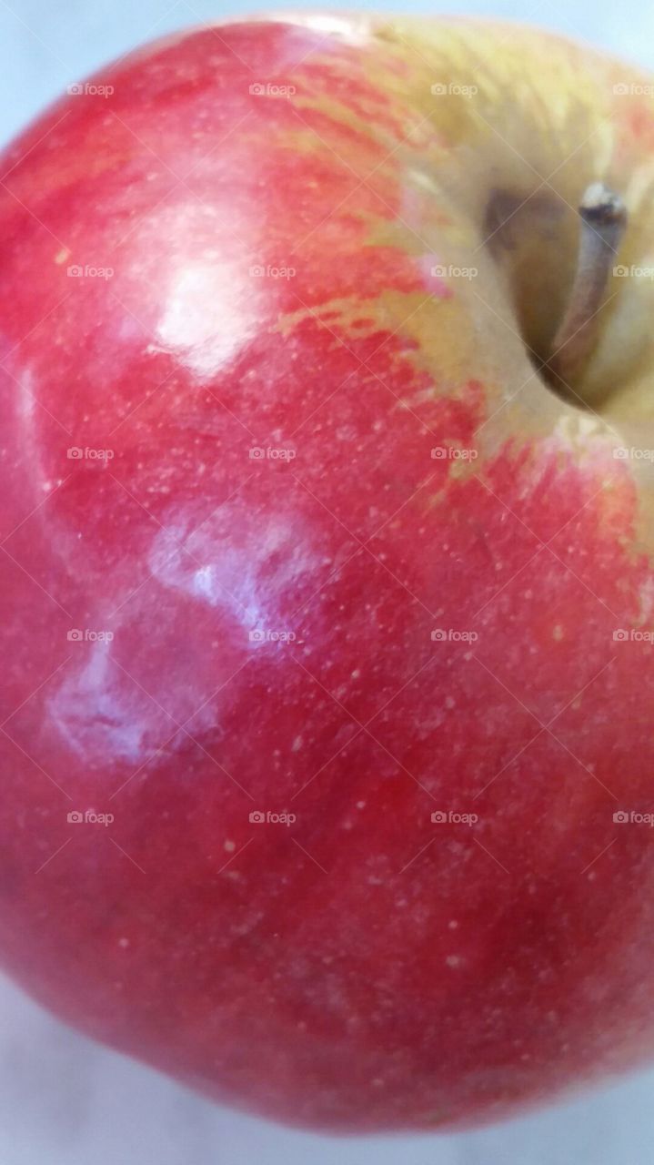 the juiciness of this apple causes salivation