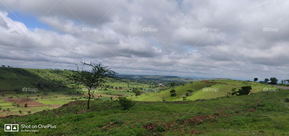 Kalsubai Mountain

Kalsubai is the highest peak of Maharashtra's Ahmednagar district in Akola taluka. The summit height of the Sahyadri mountain ranges in the north is 1646 meters (or 5400 feet). It is known as the Everest of Maharashtra.