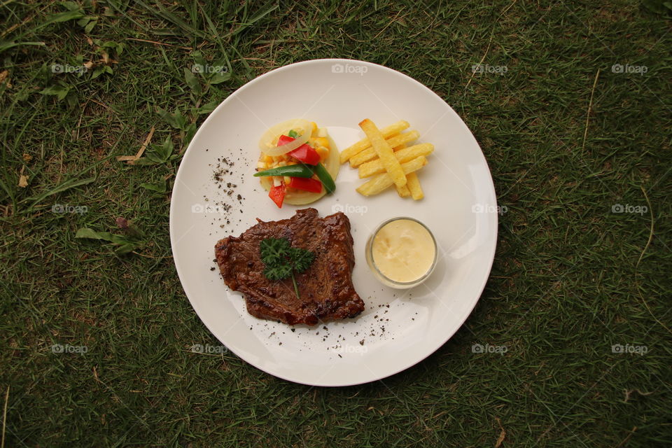black pepper beef steak with cheese sauce