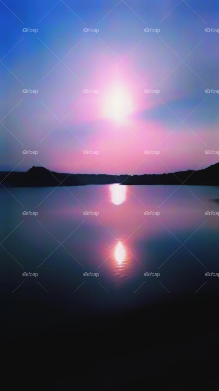 When the sun goes down by the river