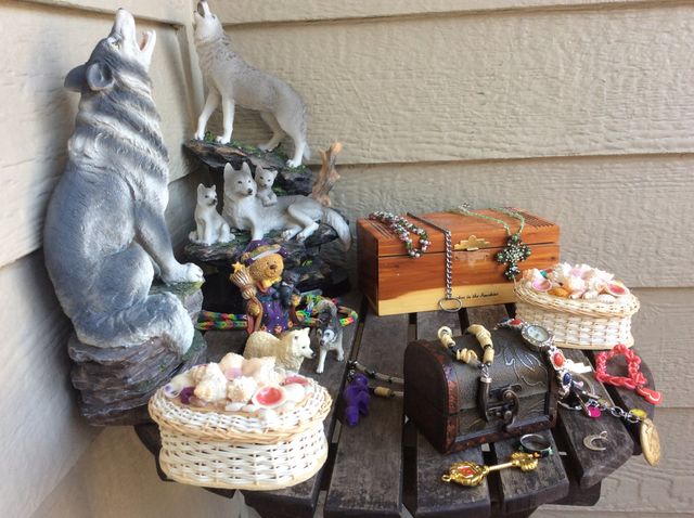 Table with memories