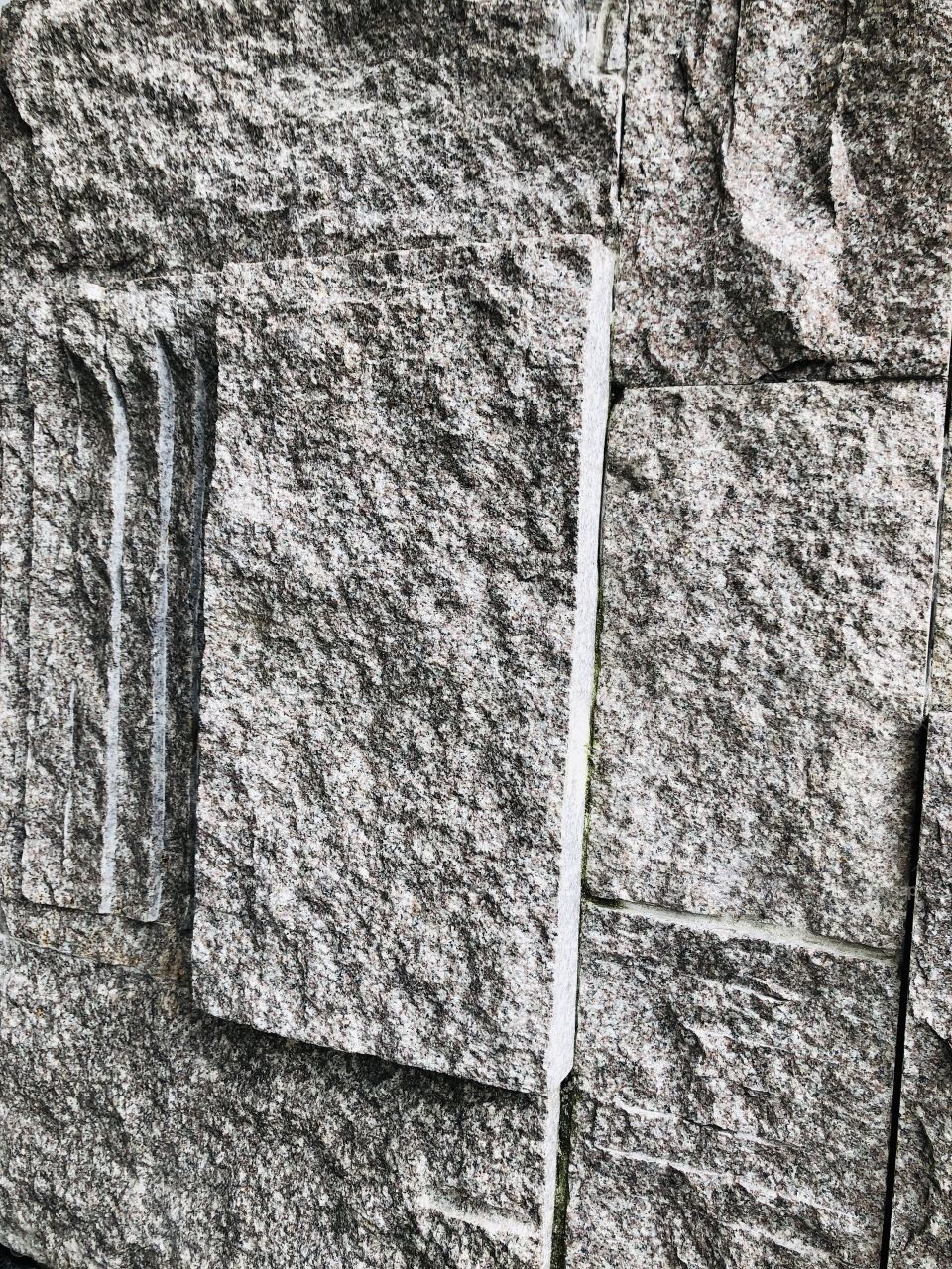 Rectangular stone wall 