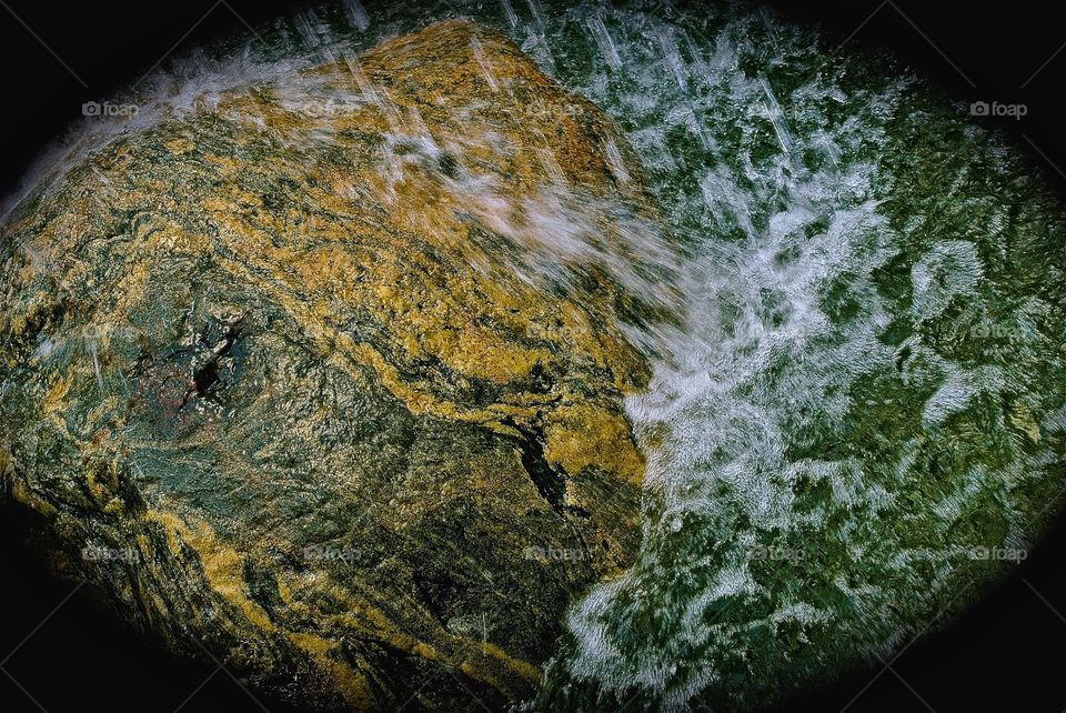 Boulder - water sprayed 