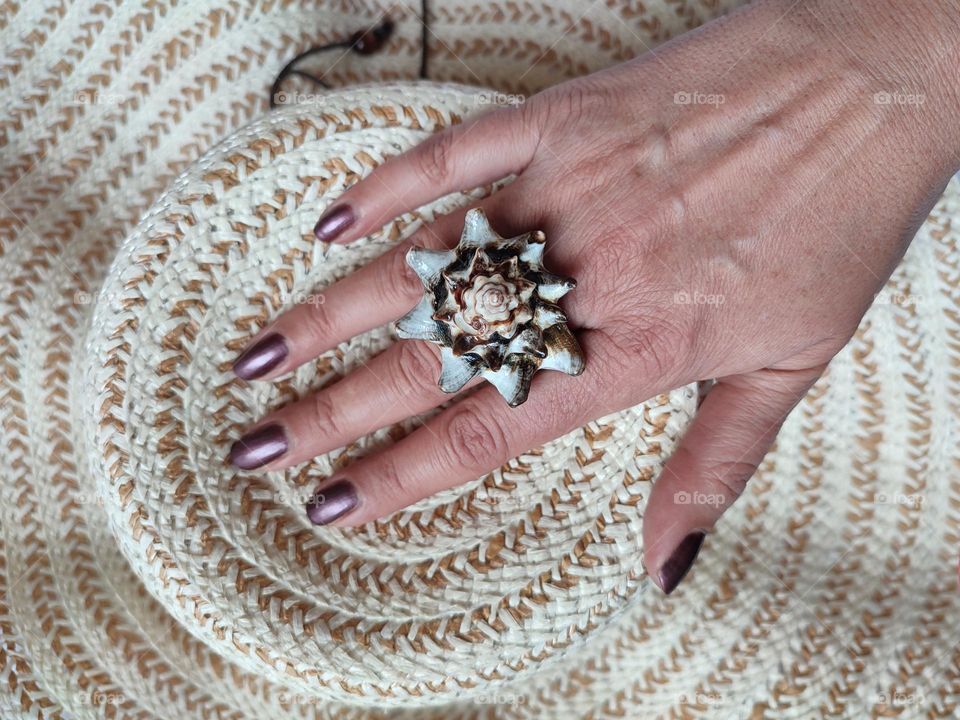 My Favorite Jewelry, Rapana Shell Ring