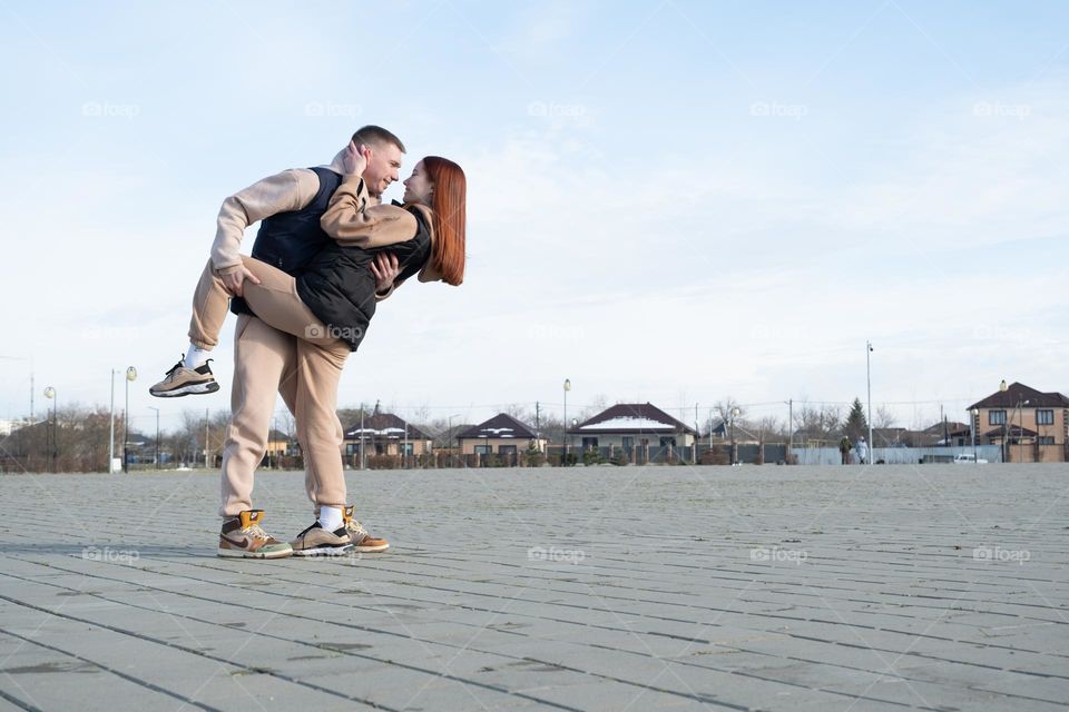 couple dancing