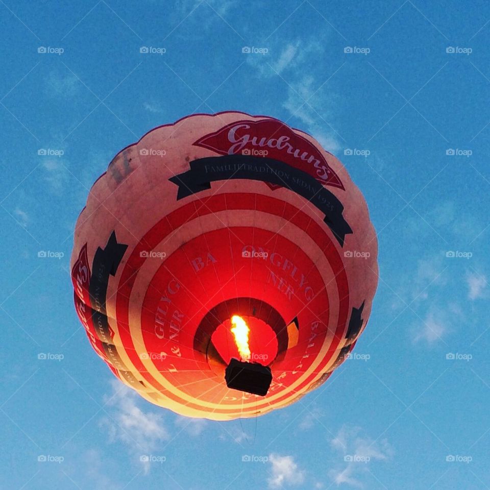 Hot air ballon, sky, summer, Årsta, Stockholm, Sweden , evening