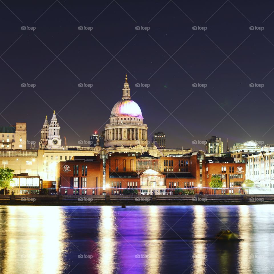 Illuminated view city of london school