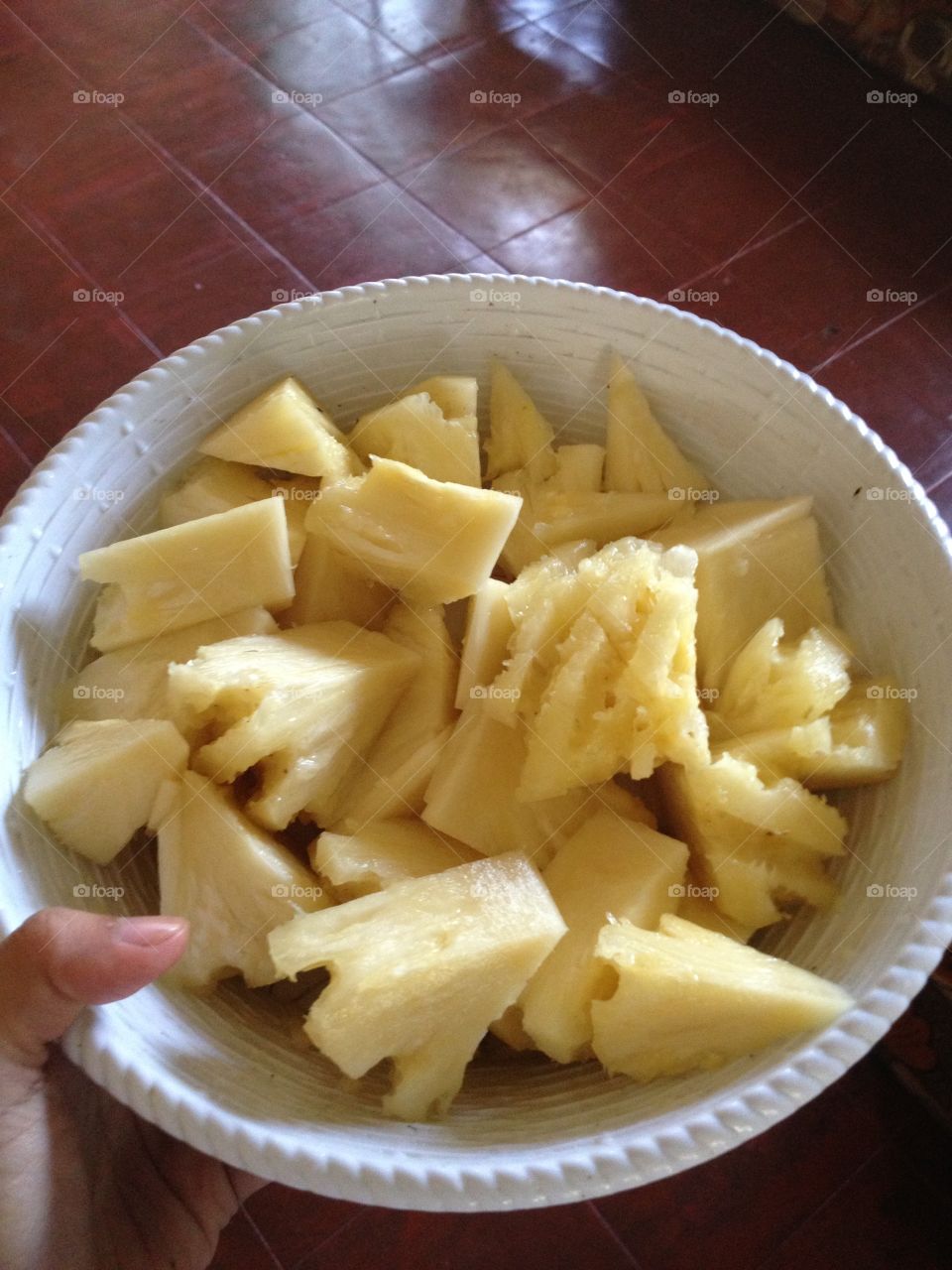 fresh pineapple chunks 