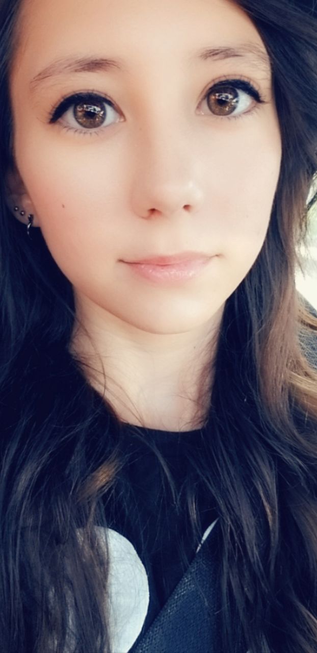 😘