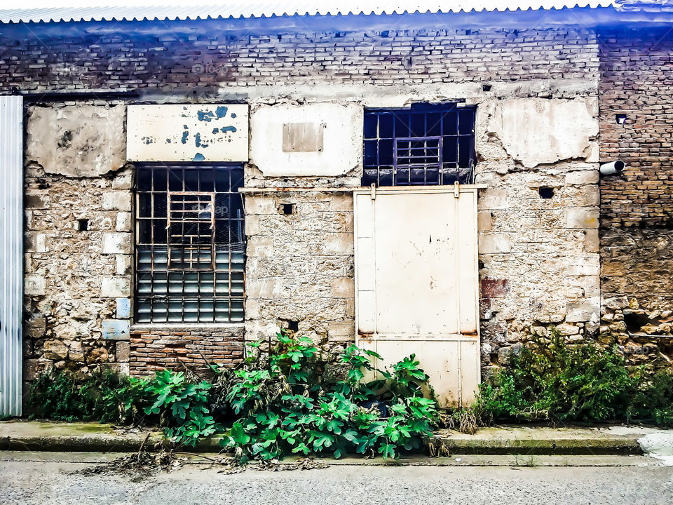 abandoned garage