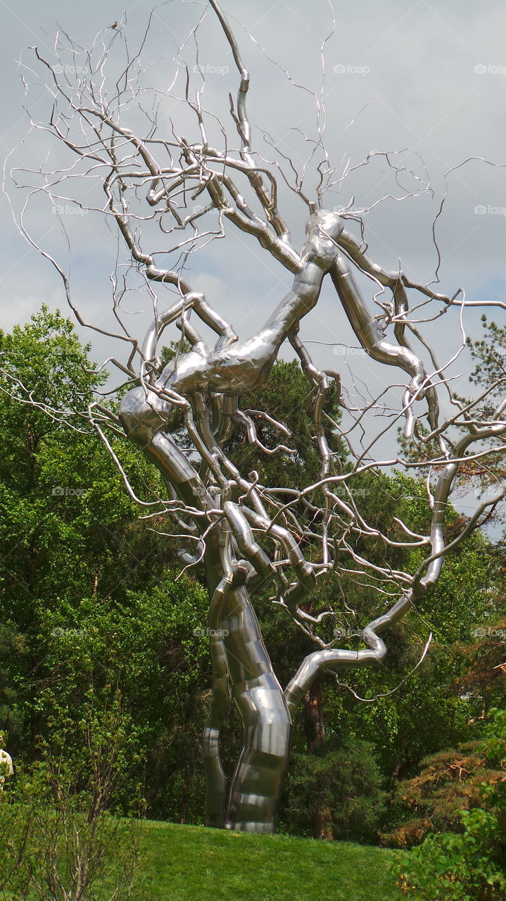 Metal Tree..Nelson Atkins Museum