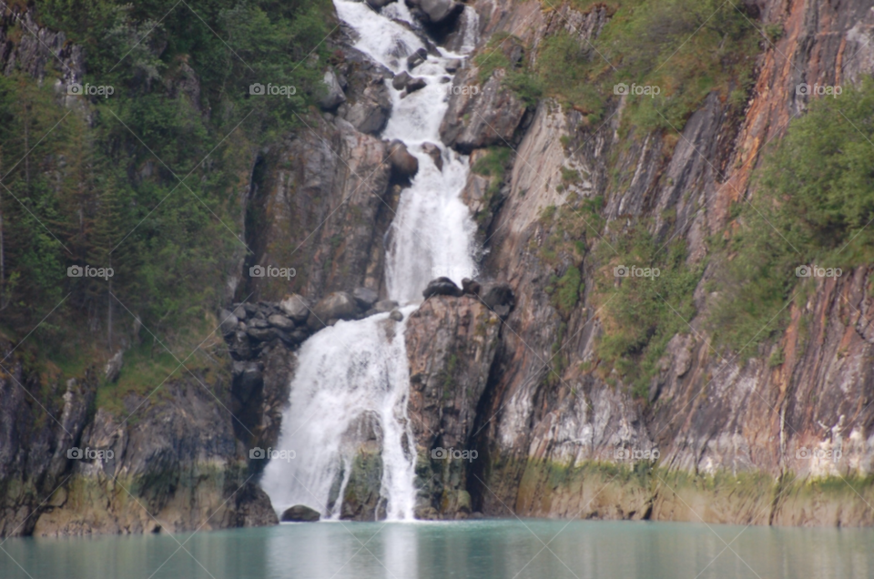 waterfall rocks alaska by cwassi