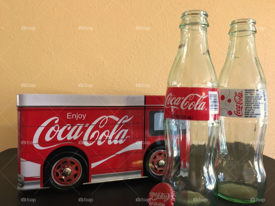 Taste the buzz Coca Cola 