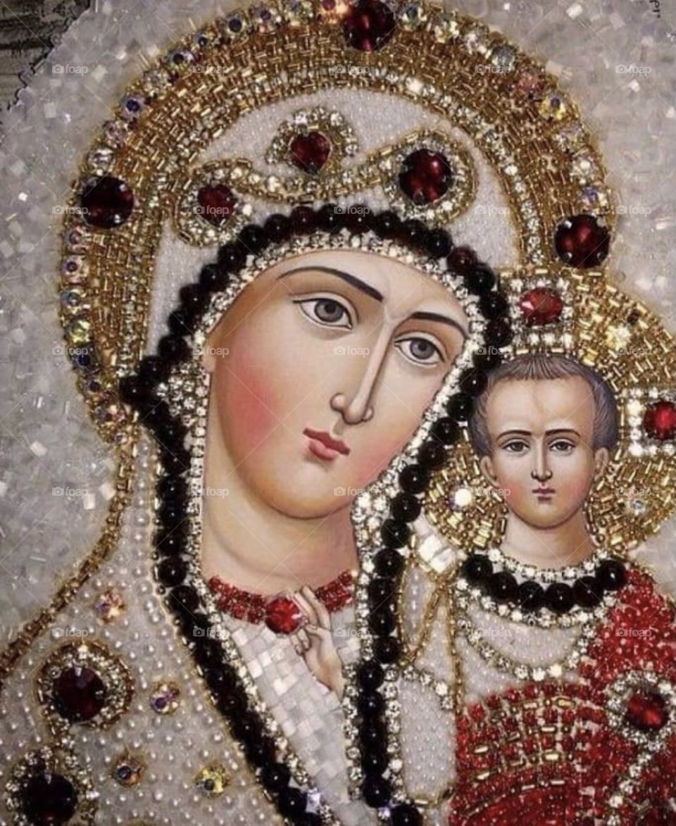 🙏 🇪🇸 Oh Maria, ruega por nosotros que recurrimos a ti.  Amén.  🇧🇷 Ó Maria, Nossa Senhora, rogai por nós que recorremos a vós. Amém. / 🇺🇸 O Mary, pray for us that we turn to you.  Amen. / 🇮🇹 O Madonna, prega per noi che ci rivolgiamo a te. Amen. 