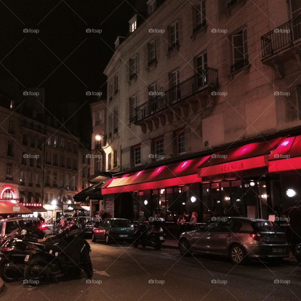Streets of Paris . Saint germain