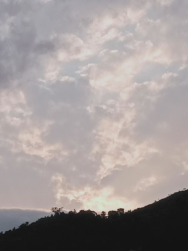 Ravarma VanguvO / Beautiful Morning / Light pink / Sky art / Wonderful Clouds