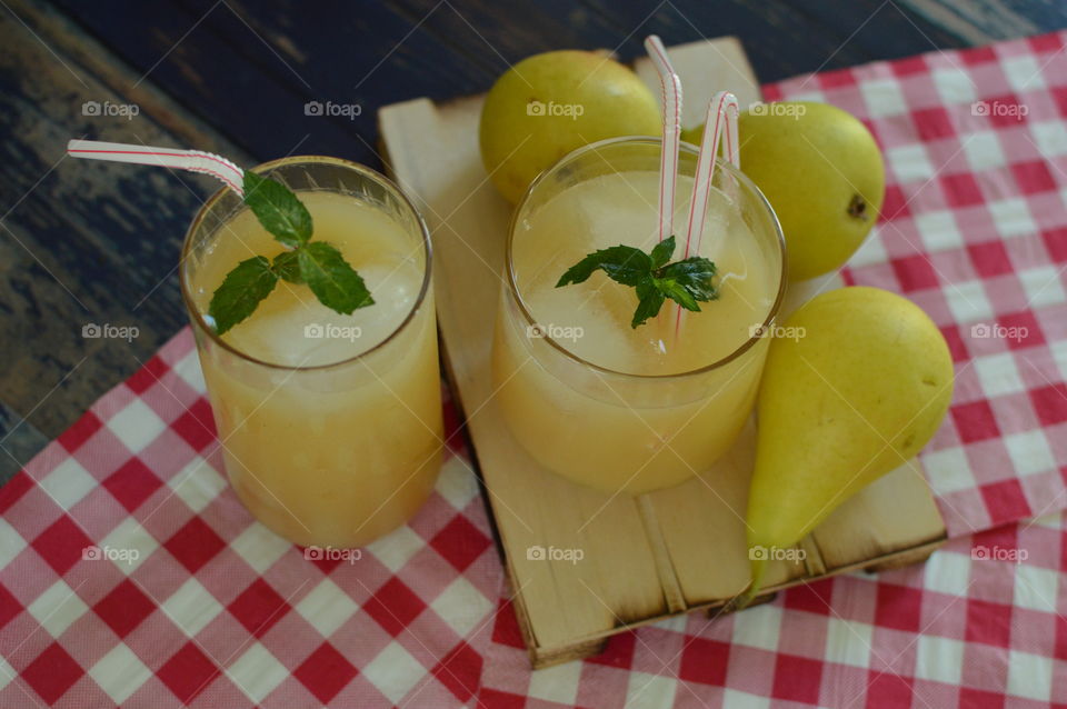 homemade pear juice